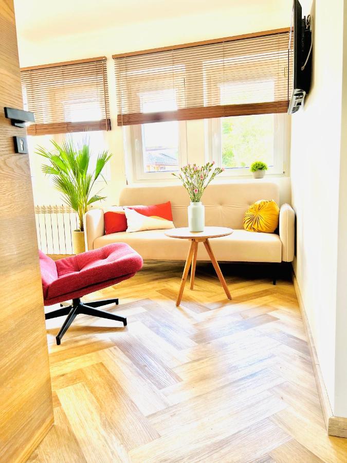 "Ku Sloncu" -Pokoje& Apartamenty - Jastrzębia Góra المظهر الخارجي الصورة
