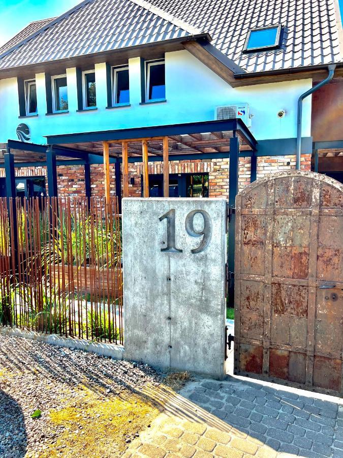 "Ku Sloncu" -Pokoje& Apartamenty - Jastrzębia Góra المظهر الخارجي الصورة